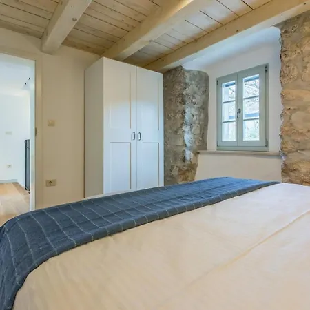 Jelena Villa Novi Vinodolski