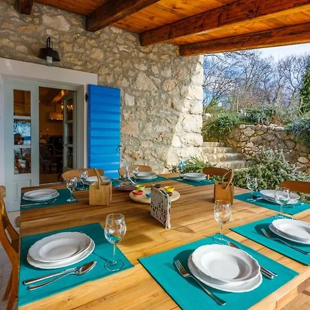 Villa Jelena *
